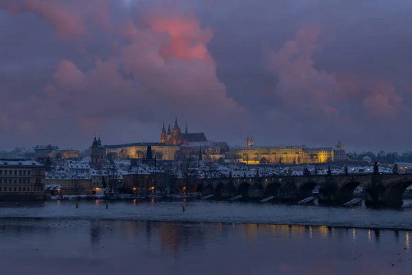 Kışın Hradcany Prag Çek Cumhuriyeti — Stok fotoğraf