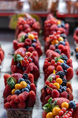 Farklı yaz meyvelerinin durgun yaşamı