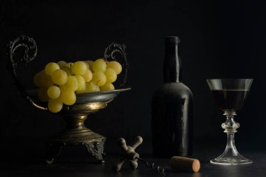 beyaz üzüm antika natürmortta