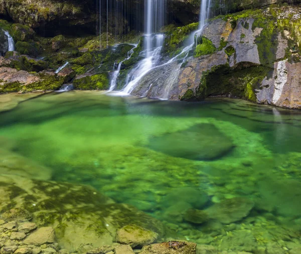 Cascada Virje Slap Virje Parque Nacional Triglavski Eslovenia —  Fotos de Stock