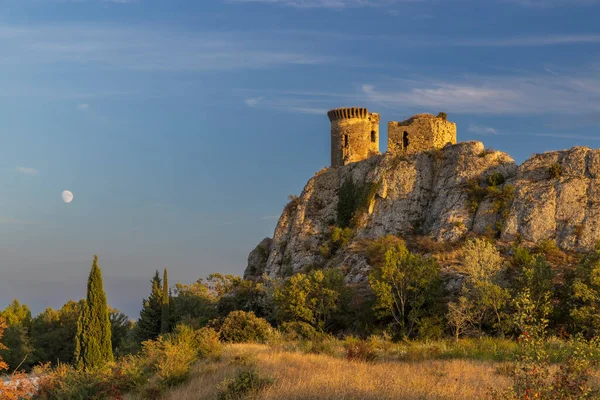 Chateau Hers Ruiner Nära Chateauneuf Pape Provence Frankrike — Stockfoto