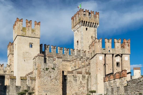 Sirmione Castle Lake Garda Περιφέρεια Λομβαρδίας Ιταλία — Φωτογραφία Αρχείου