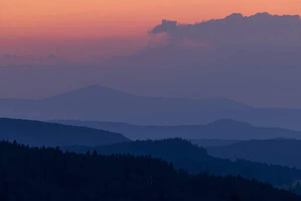 Landschaft Mit Riesengebirge Hintergrund Bei Sonnenuntergang Tschechien — Stockfoto