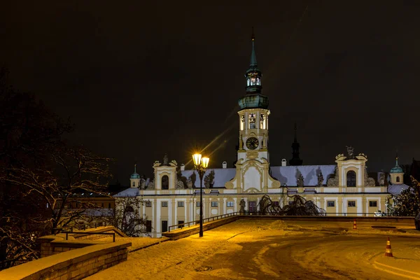 Loreta Katolska Kyrkan Prag Tjeckien — Stockfoto