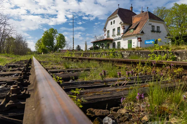 Régi Vasútállomás Hevlinben Dél Morvaországban Cseh Köztársaság — Stock Fotó