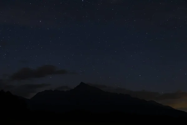 クリヴァン ハイトタトラ スロバキアと夜空 — ストック写真