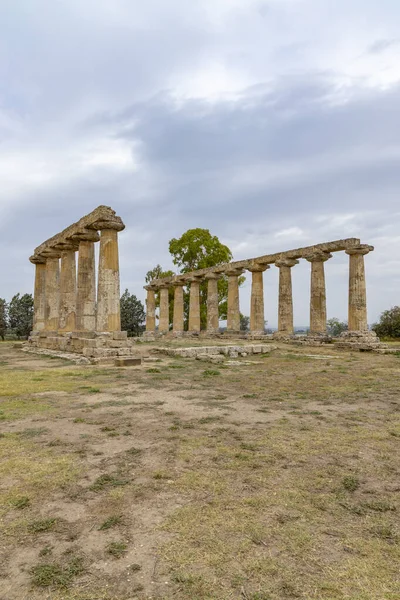Hera Tapınağı M.Ö. 6. yüzyıldan, arkeolojik bölge Bernalda, İtalya