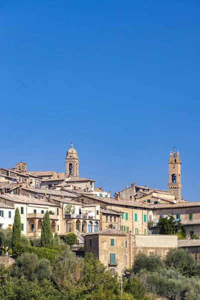 Toskana 'nın İtalya' daki en ünlü Montalcino kasabası.