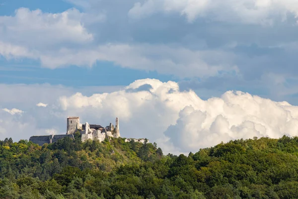 Ruínas Castelo Cachtice Residência Elisabeth Bathory Eslováquia — Fotografia de Stock