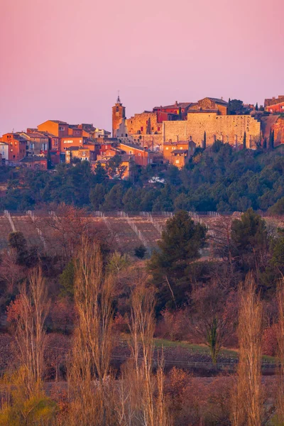 Landschaft Mit Historischem Ockerdorf Roussillon Provence Luberon Vaucluse Frankreich — Stockfoto