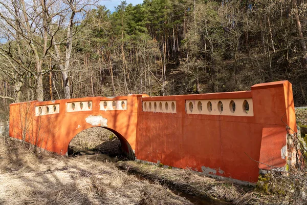 Красный Мост Рядом Непомуком Чехия — стоковое фото