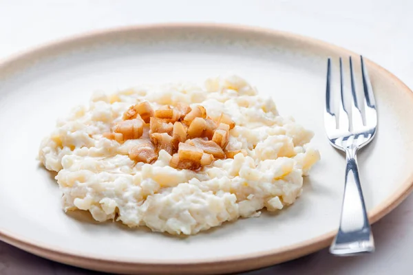 Typisch Slowaaks Eten Genaamd Halusky — Stockfoto