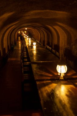 Kuzey Macaristan 'ın merkezinde bir otelin içinde.