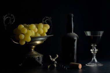 beyaz üzüm antika natürmortta