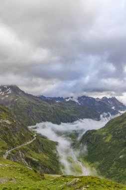 Sustenstrasse yakınlarındaki İsviçre Alpleri, Urner Alpleri, Bern Kantonu, İsviçre