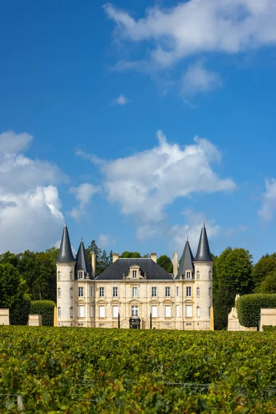 Chateau Pichon Longueville Baron Medoc Francia — Foto Stock