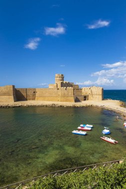 Isola di Capo Rizzuto Kalesi, Crotone ili, Calabria, İtalya