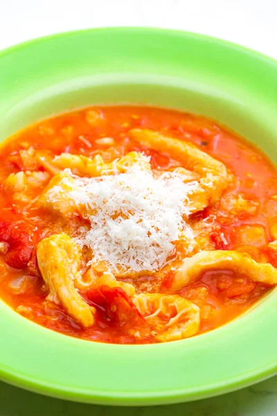 Callos Sopa Tomate Con Queso Parmesano — Foto de Stock