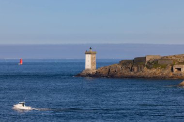 Le Conquet with Phare de Kermorvan, Brittany, Fransa