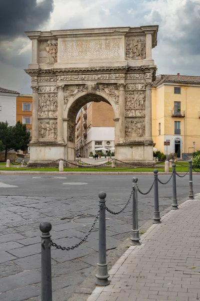 Arch Trajan Ősi Római Diadalív Benevento Campania Olaszország — Stock Fotó