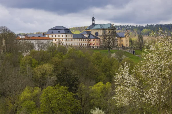 Barok Dekorasyonlu Kuks Bakımevi Doğu Bohemya Çek Cumhuriyeti — Stok fotoğraf