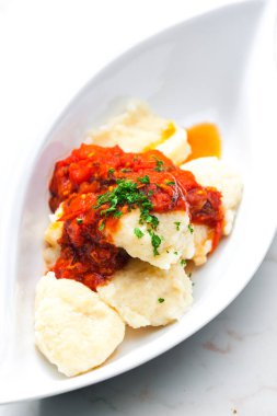 Domates soslu ev yapımı gnocchi