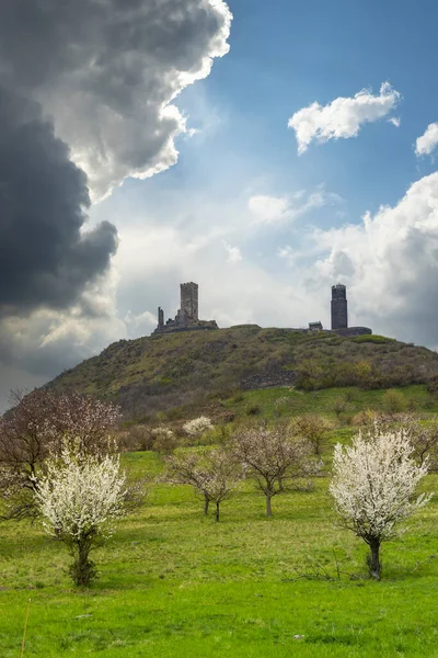 捷克共和国Hazmburk城堡的废墟 — 图库照片