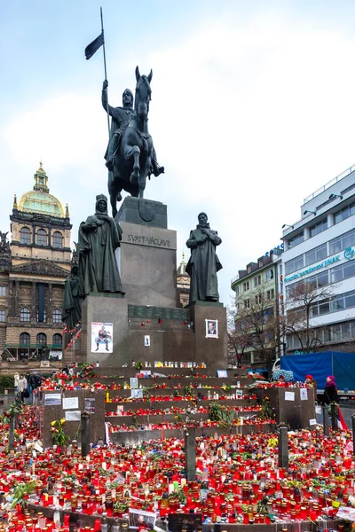 Eski cumhurbaşkanı Vaclav Havel 'in Aralık 2011' deki ölümünden sonra, Prag, Çek Cumhuriyeti