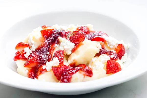 Sweet Gnocchi Served Fresh Strawberries Cottage Cheese — Stock Photo, Image