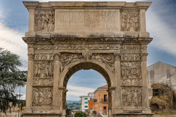 Trajans Båge Antik Romersk Triumfbåge Benevento Kampanien Italien — Stockfoto