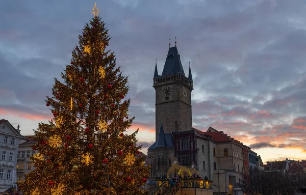 Eski Şehir Meydanı Noel Zamanı Prague Çek Cumhuriyeti — Stok fotoğraf