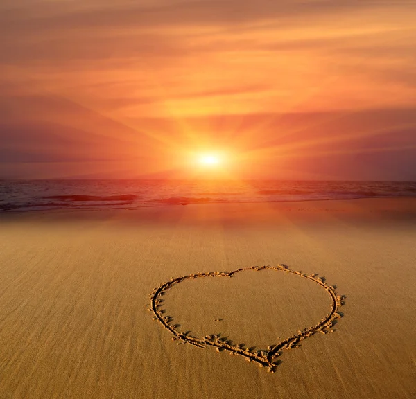 Heart sign on sand — Stock Photo, Image