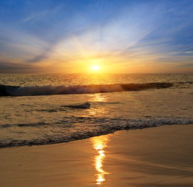 günbatımı okyanus