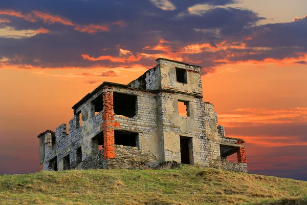 Ruinerna av gamla hus — Stockfoto