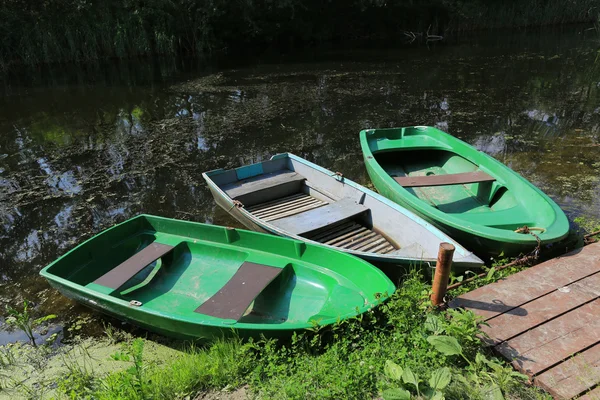 Boats on moorage — Stock Photo, Image