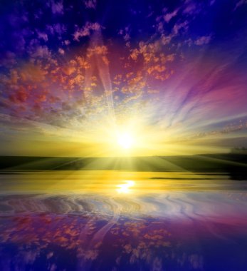 Gölün üzerinde gün batımı