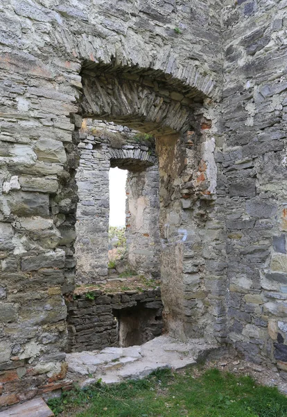 Harap Kaledeki Eski Pencereler Skala Podilska Kasabası Ukrayna — Stok fotoğraf