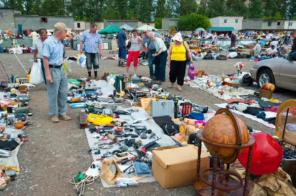 Flea market in Moscow — Stock Photo, Image