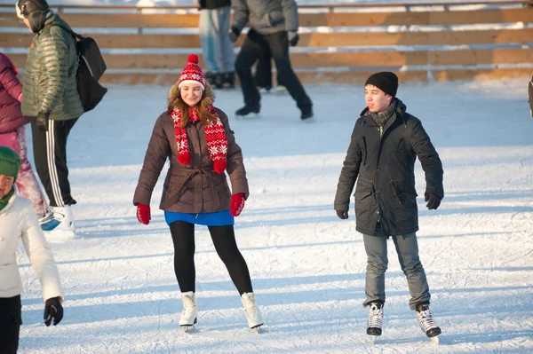 Skating rink in Gorky Park — Stock Photo, Image