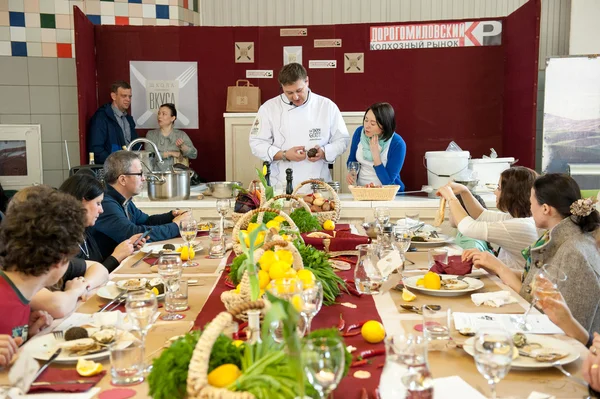 Kochkurs "Lektion 5 schmecken: Meeresfrüchte" — Stockfoto