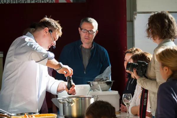 Cooking class "Taste Lesson number 5: Seafood" — Stock Photo, Image