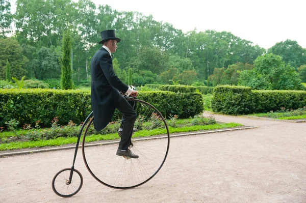 역사적인 자전거 타기 — 스톡 사진