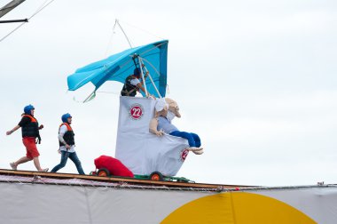 red bull flugtag Moskova 2013