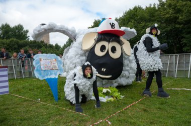 red bull flugtag Moskova 2013