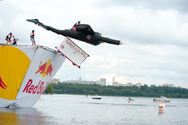 red bull flugtag Moskova 2013