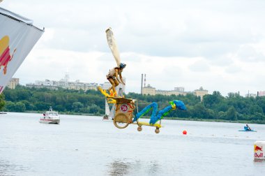 red bull flugtag Moskova 2013