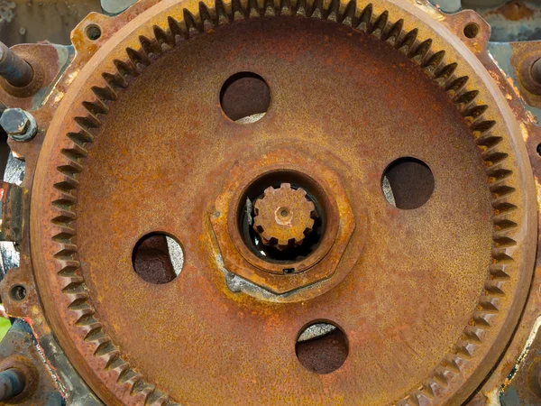 Starý rezavý motor — Stock fotografie