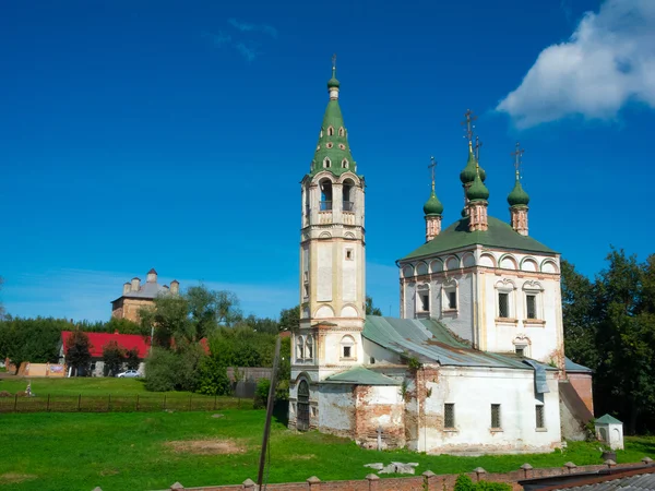 Kirche der heiligen Dreifaltigkeit — Stockfoto