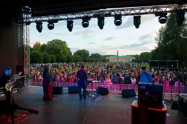 Therr maitz group tritt beim usadba jazz festival auf — Stockfoto