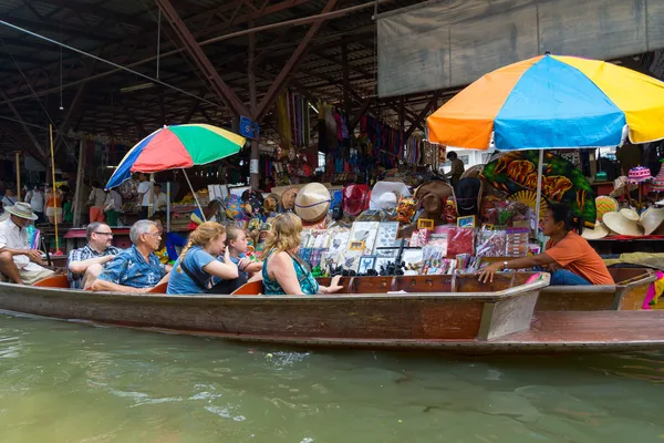 Damnoen Saduak floating market — Stock Photo, Image